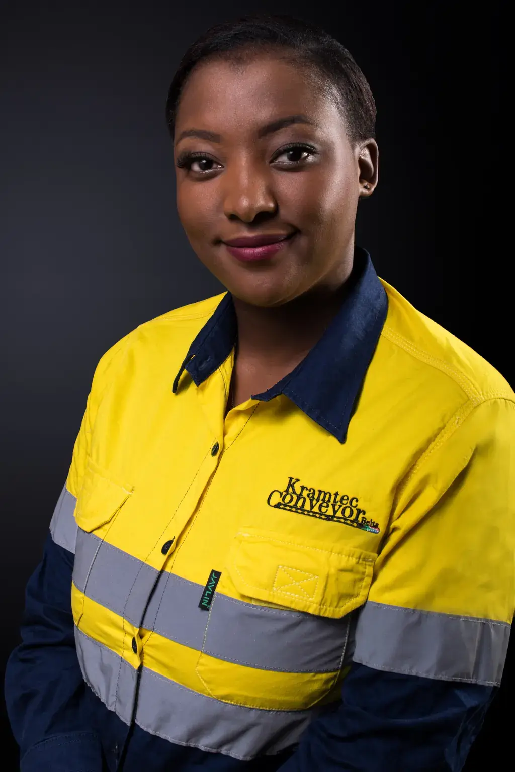 Rethabile Krämer, Founding and Managing Director, in a KramTec leadership portrait